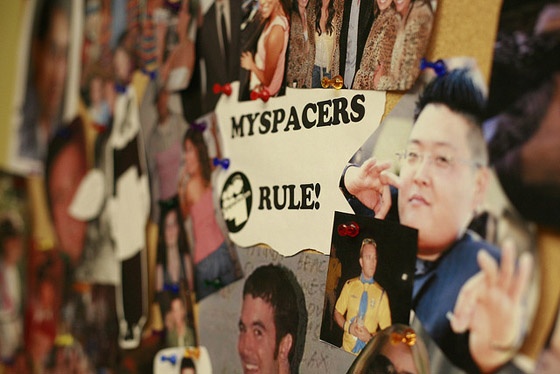 A notice board with the message 'Myspacers rule!'.