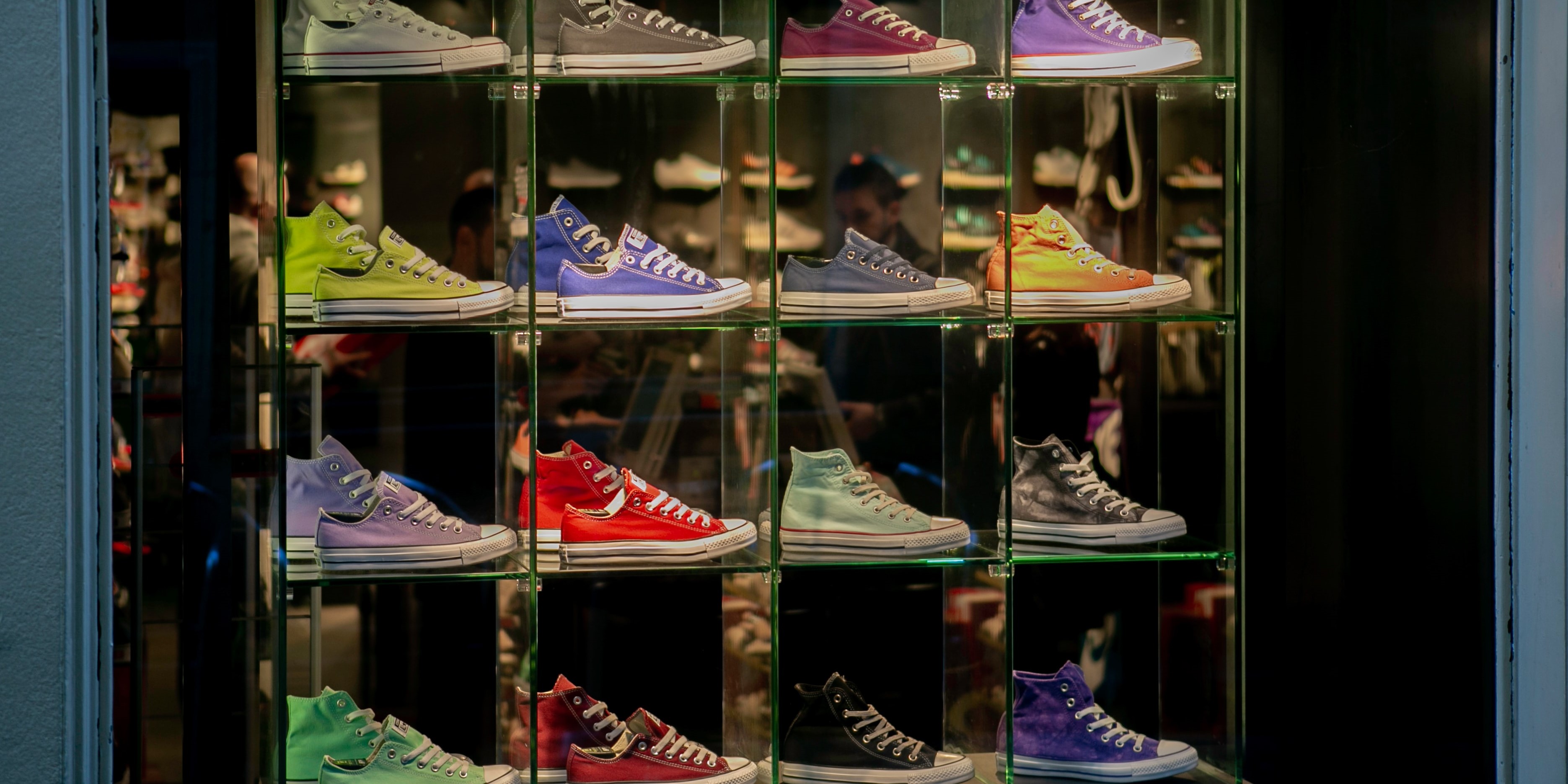 UK Footwear Brands - Digital Marketing Benchmark Report, Q4 2022 Published Today