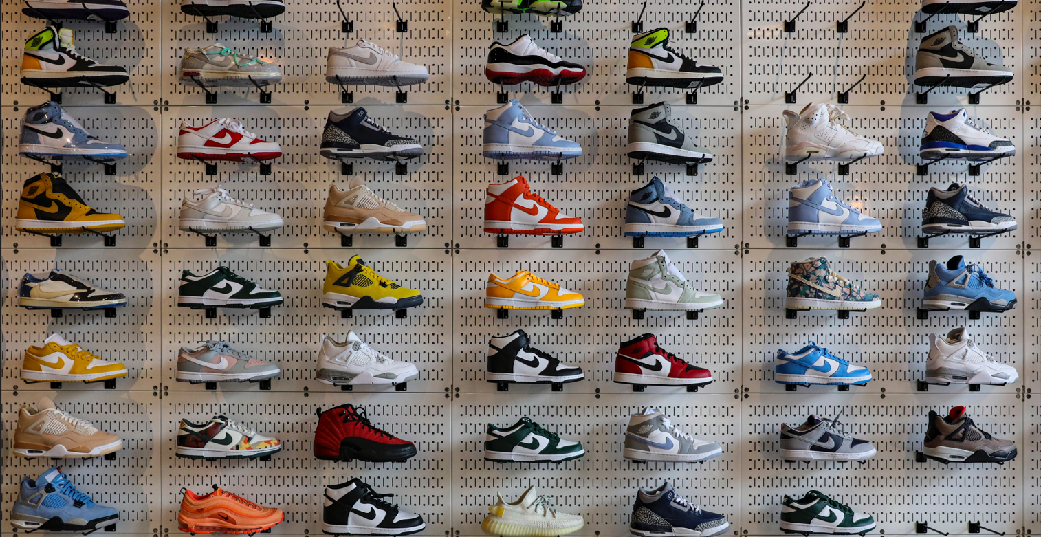 UK Footwear retailers - Digital Marketing Benchmark Report, Q2 2022 Published Today